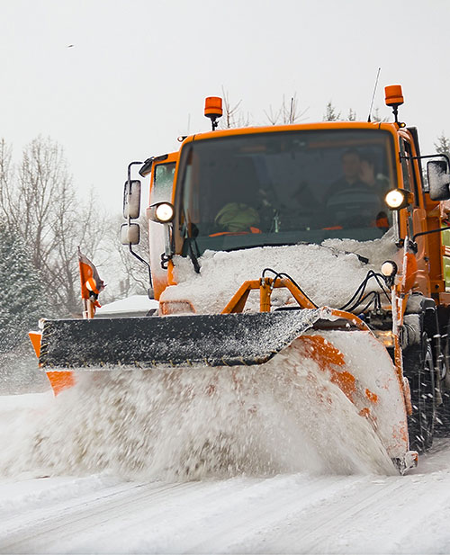 Schneeräumung Kunstrasen Sportflächen und Sportplätze